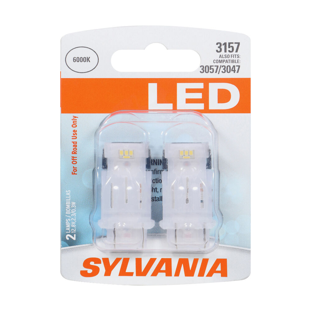 https://www.sylvania-automotive.com/dw/image/v2/BFXL_PRD/on/demandware.static/-/Sites-sylvania-master-catalog/default/dwe2e7ab30/images/hi-res/SYL-SYLVANIA-3157-SL-BP2-PRM-ES-01.jpg?sw=1000&sh=1000&sm=fit